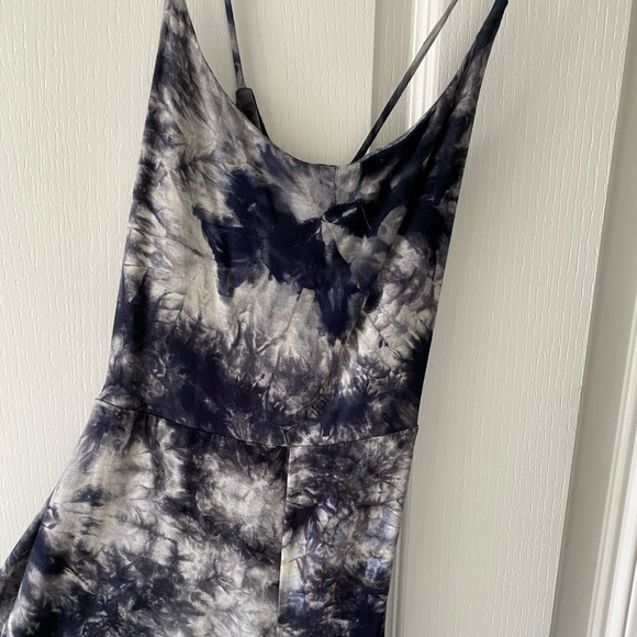 Never worn - Picture 1 of 4